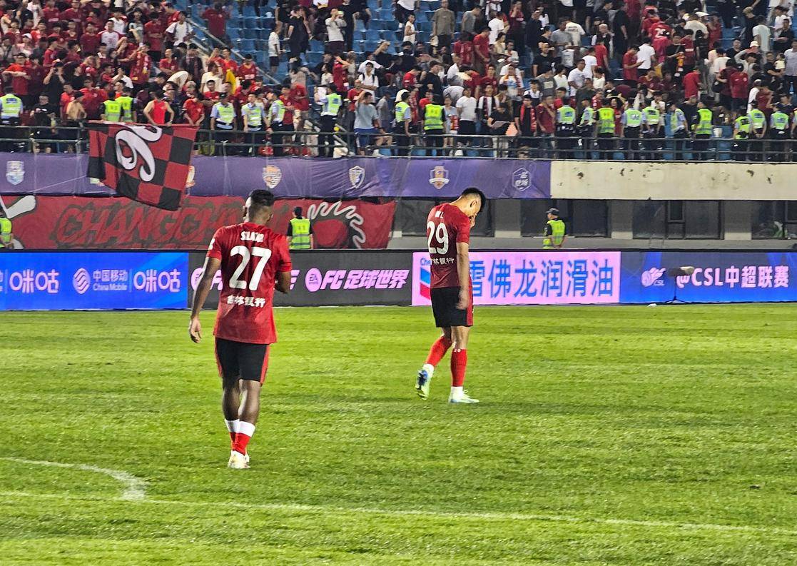 但托马斯在 但托马斯在